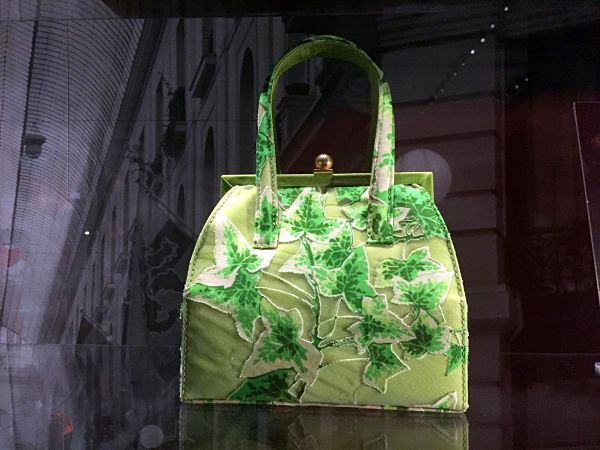 Amsterdam bags purses museum shopping StyleAvengerGoesNorth