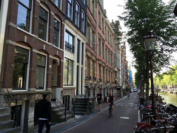 Amsterdam De Negen Straatjes Nine Streets shopping guide StyleAvengerGoesNorth